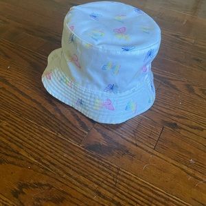 Butterfly bucket hat